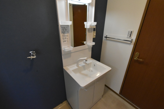 洗面設備　洗髪洗面化粧台