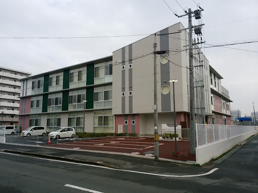 幼稚園・保育園　岡山市伊島認定こども園（幼稚園・保育園）まで709m