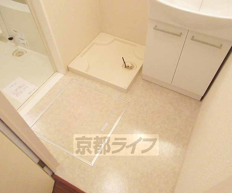 洗面設備　広めの脱衣所