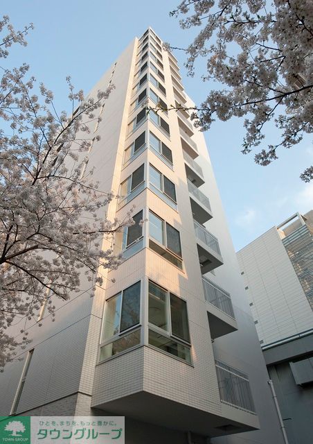 建物外観　2013年5月撮影