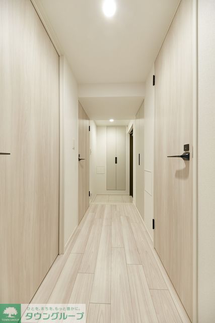 玄関　※写真は同タイプ住戸です。