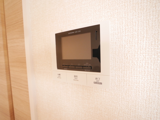セキュリティ　★モニタ付きインターホンでセキュリティ面も安心ですね★