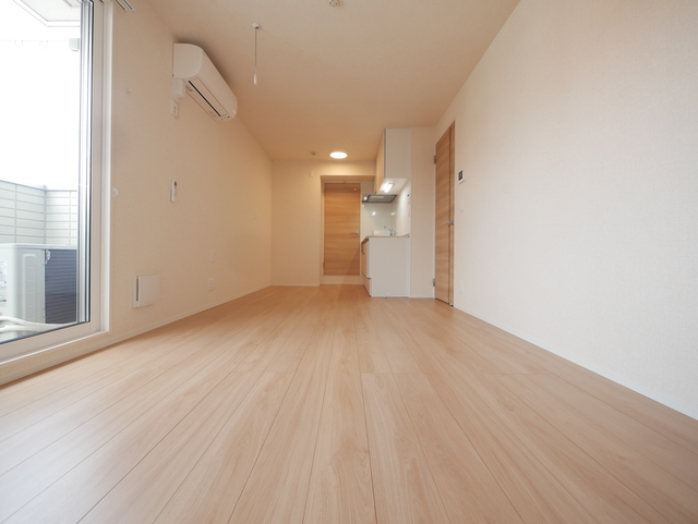 居室・リビング　★フローリングの綺麗なリビングルームですね★