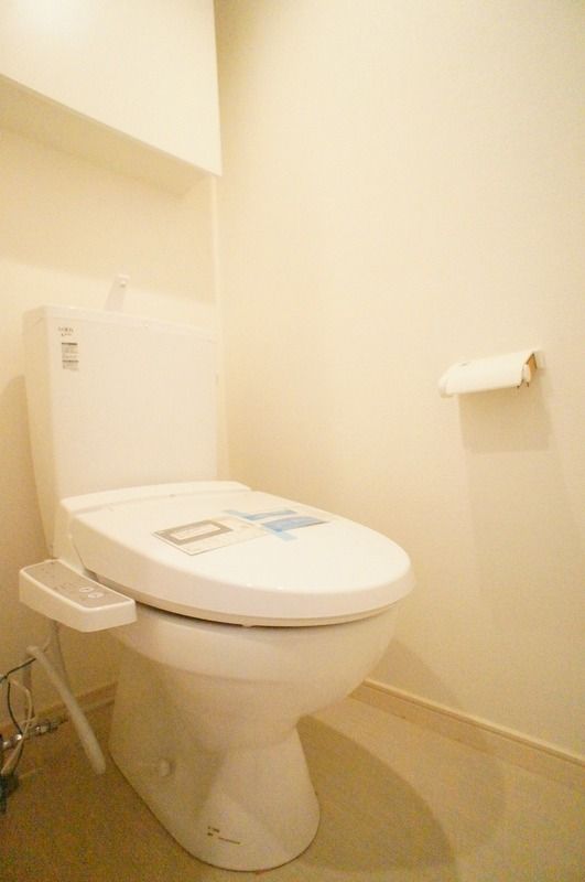 トイレ　別号室参考写真