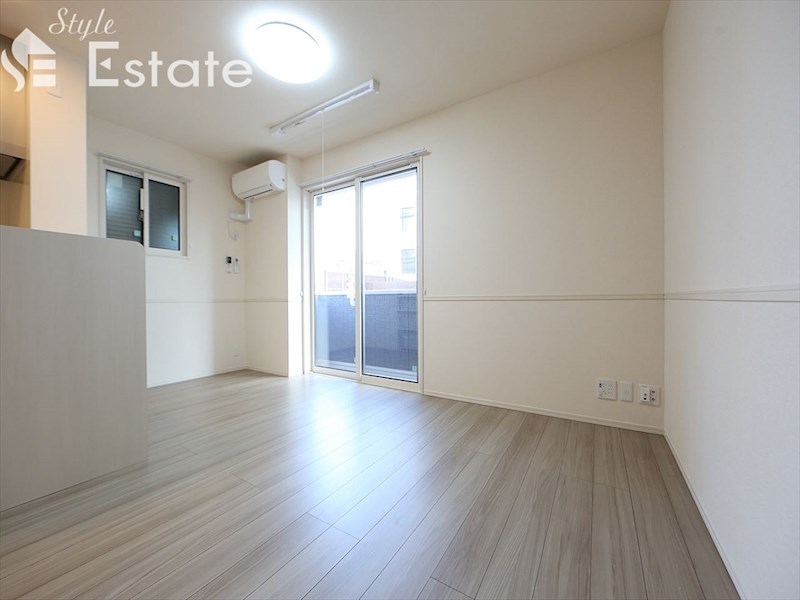 居室・リビング　リビング