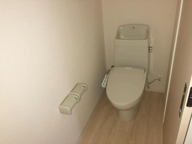 トイレ　シャワー付トイレ