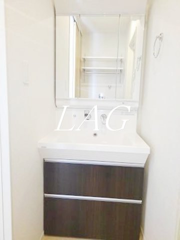 洗面設備　洗面台です。