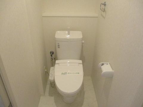 トイレ　シャワー付トイレ
