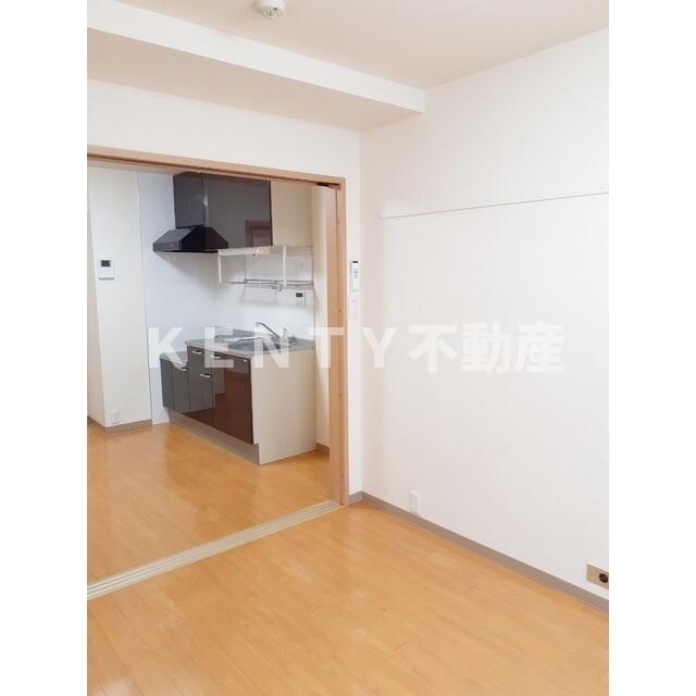 居室・リビング　ゆったりとした居間です