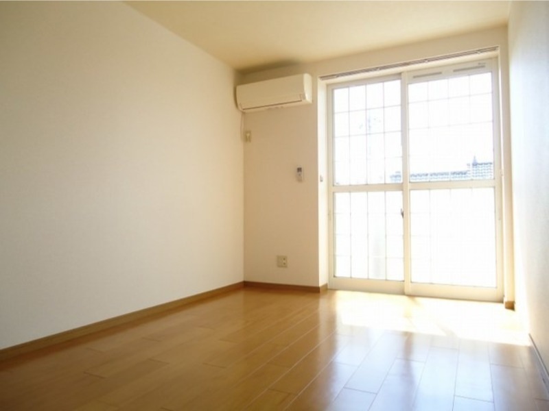 居室・リビング　図面と現状に相違がある場合には現状を優先