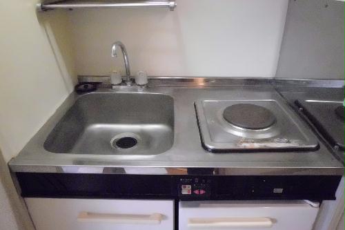 キッチン　同シリーズの類似となります。現況を優先致します。