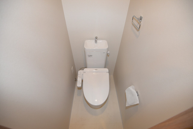 トイレ　落ち着いたトイレです