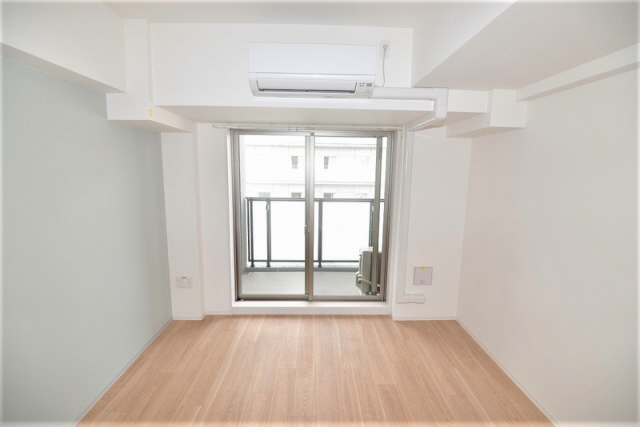 居室・リビング　写真は同マンションの別のお部屋のものです