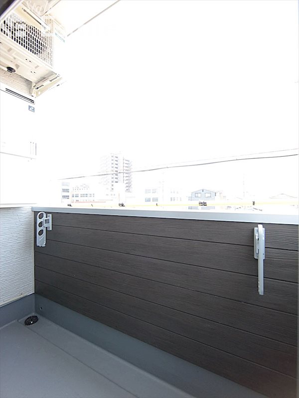 バルコニー　バルコニー