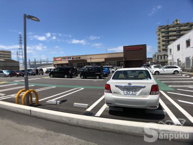 スーパー　セブンスター　六軒屋店（スーパー）まで989m