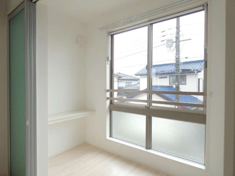 バルコニー　図面と現状に相違がある場合には現状を優先