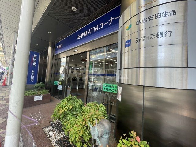 銀行　みずほ銀行 小岩支店（銀行）まで343m