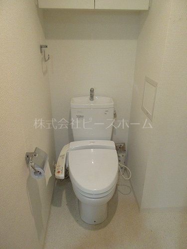 トイレ　※別号室参考写真