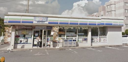 コンビニ　ローソン LAWSON+スリーエフ千葉若松町西店（コンビニ）まで890m