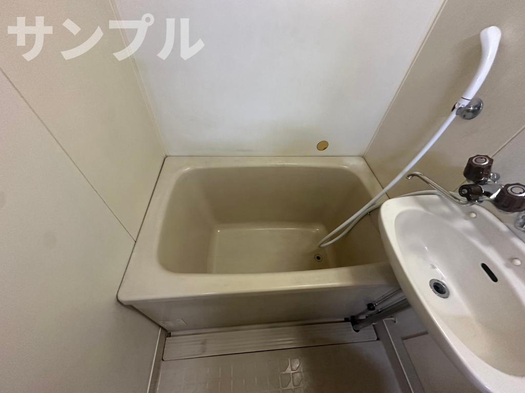 バス・シャワールーム　レントハウス