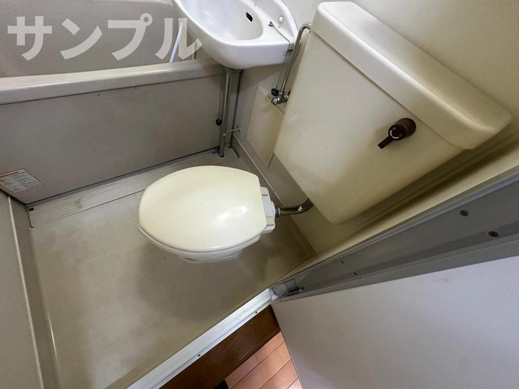 トイレ　レントハウス