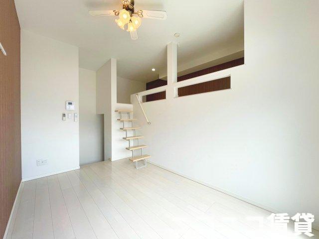 居室・リビング　モデルルームの為、現状を優先致します。