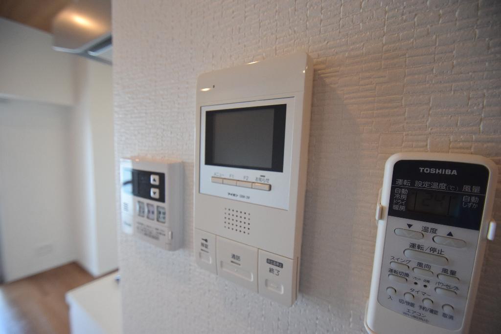 セキュリティ　カメラ付インターホン