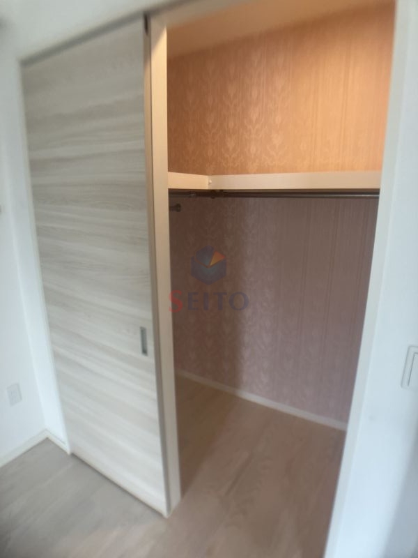 収納　ウォークインクローゼット