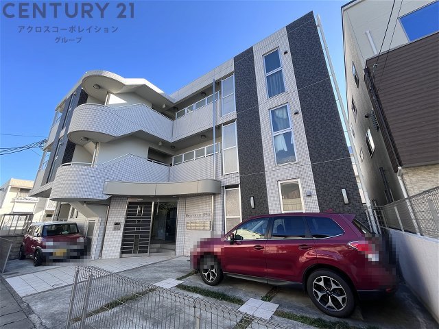 建物外観　安心のオートロック付き♪