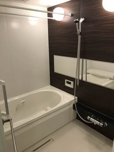 バス・シャワールーム　浴室