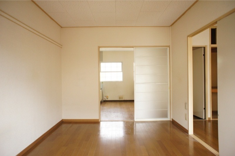 居室・リビング　図面と現状に相違がある場合には現状を優先