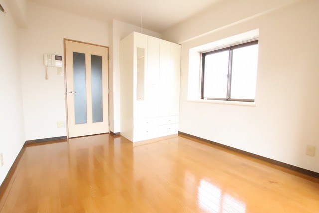 その他部屋・スペース　洋室６．５帖！