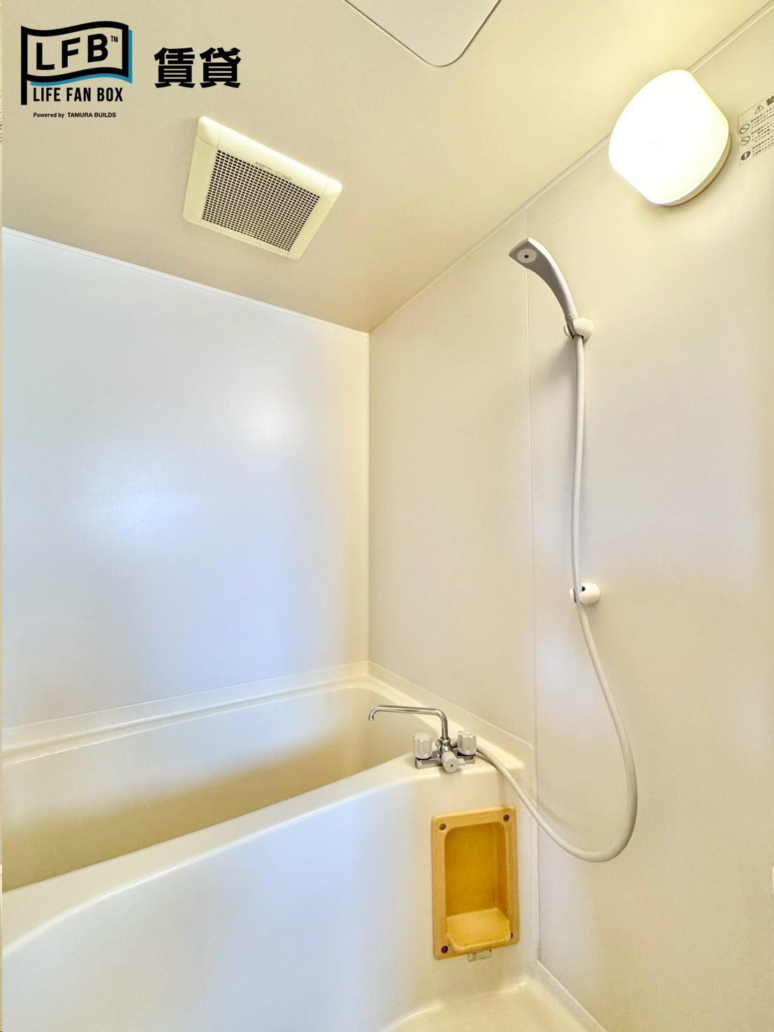 バス・シャワールーム　※画像は同間取り別部屋。現況優先です。