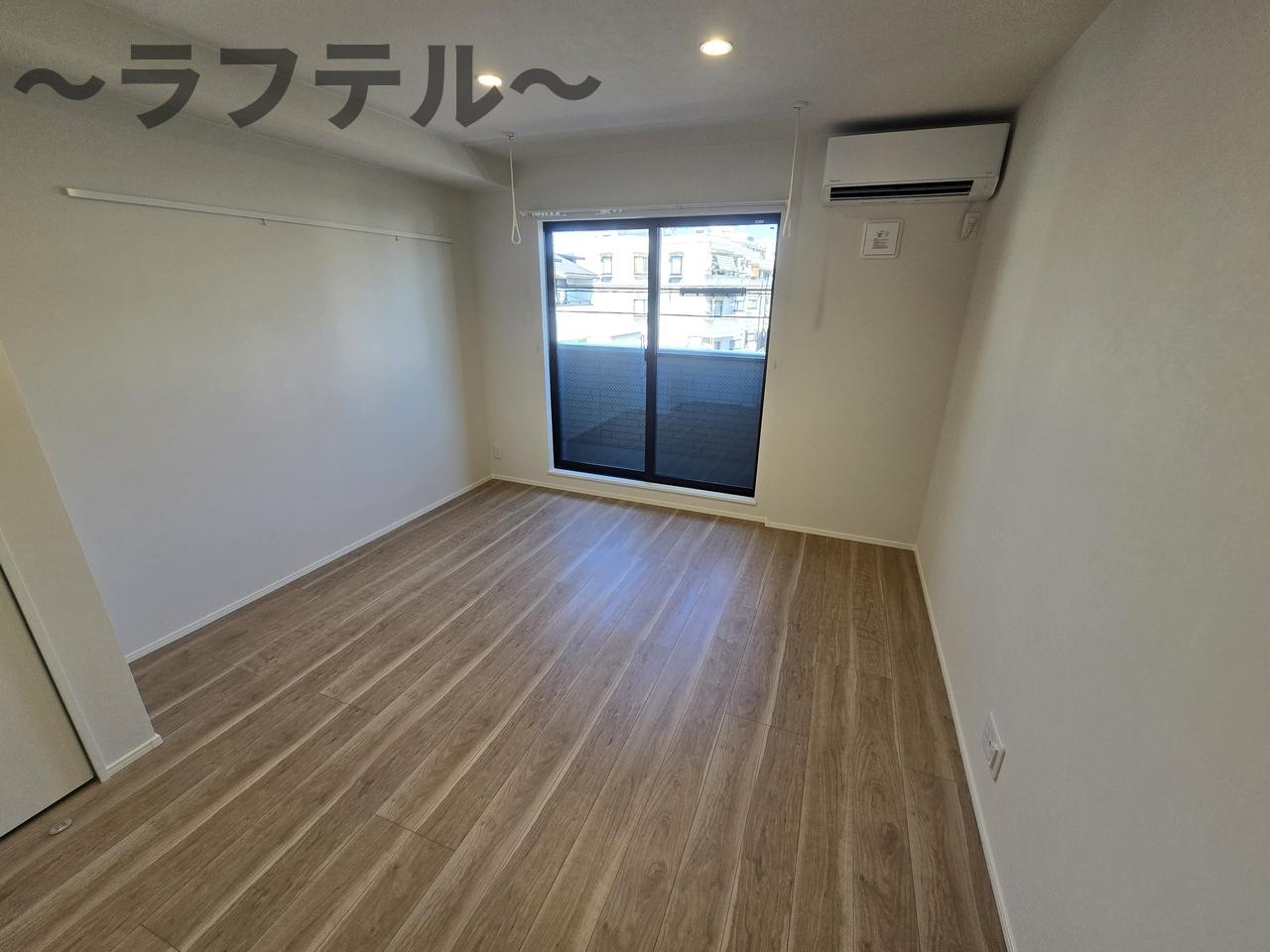 居室・リビング　同メーカー施工　別部屋イメージ写真