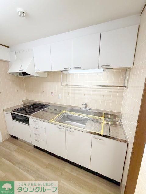 キッチン　バルコニー