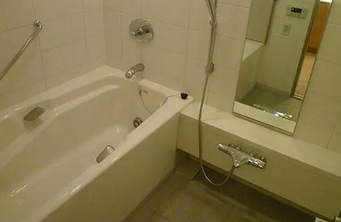 バス・シャワールーム　※別部屋の参考写真です。