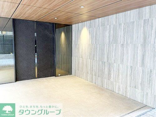 エントランス　エントランス