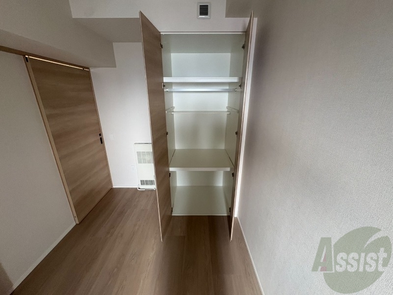 収納　収納もバッチリあるのでお部屋が片付きますよ！