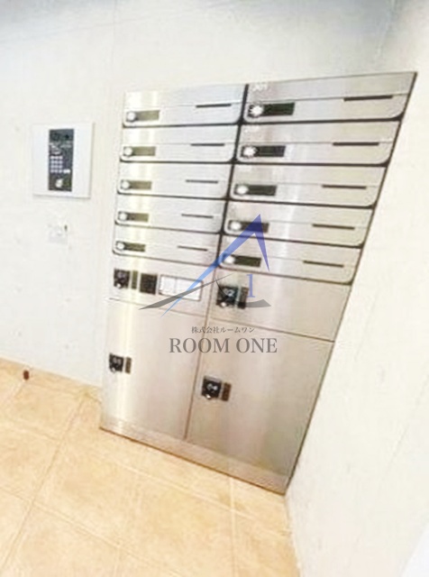 その他共有部分　集合ポストと宅配ボックスです。