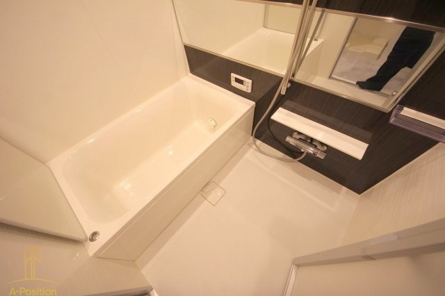 バス・シャワールーム　BRAVE北新町