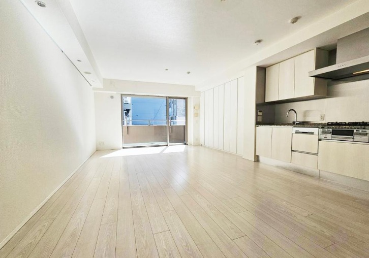 居室・リビング　写真は同マンションの他のお部屋のものです