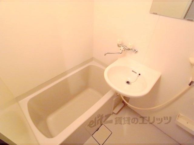 バス・シャワールーム　セパレート嬉しいです。