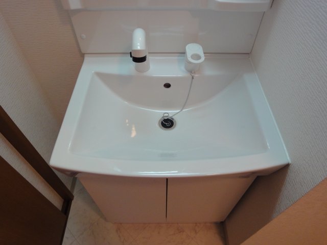 洗面設備　洗髪洗面化粧台