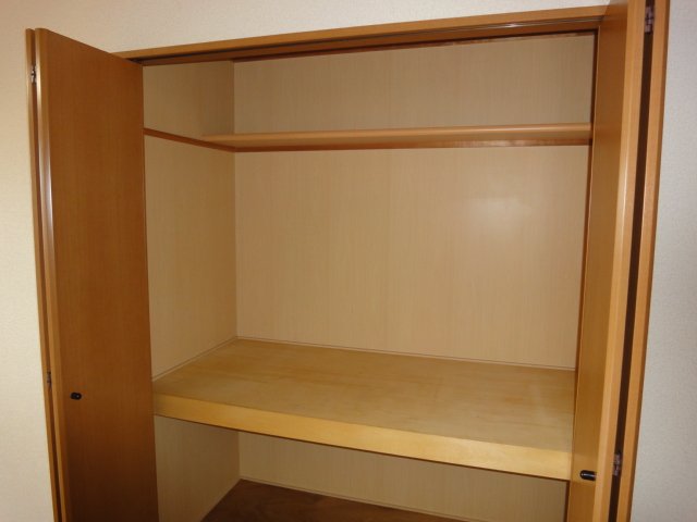 収納　リビング収納