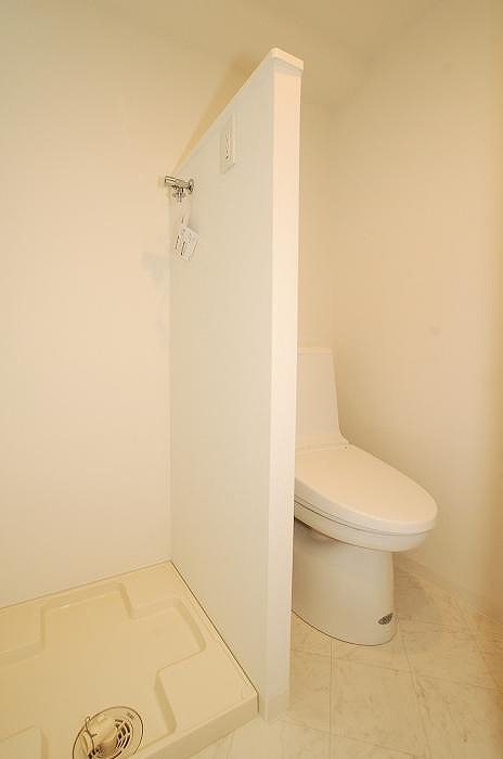 トイレ　コンパクトで使いやすいトイレです