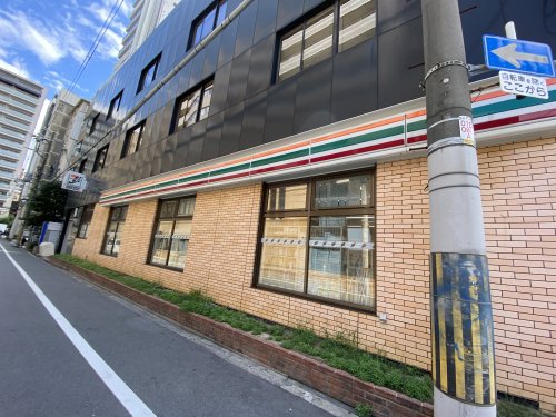 コンビニ　セブンイレブン（コンビニ）まで250m