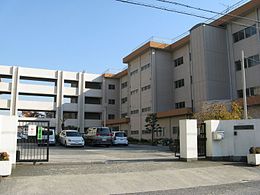 中学校　豊中市立第十二中学校（中学校）まで5880m