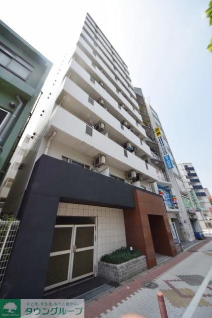 建物外観　★重厚なマンションタイプの建物です。★