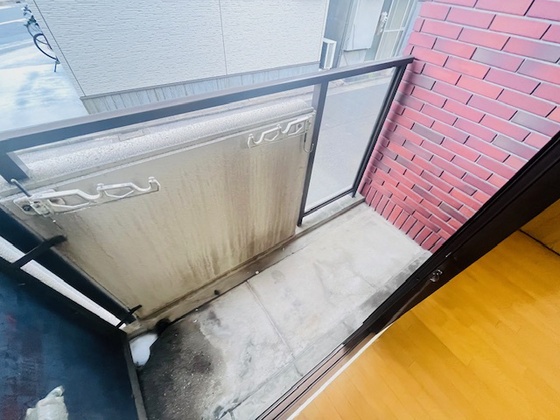 バルコニー　※別の部屋の写真です