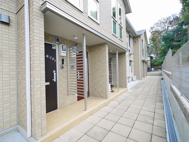 その他共有部分　エントランスです